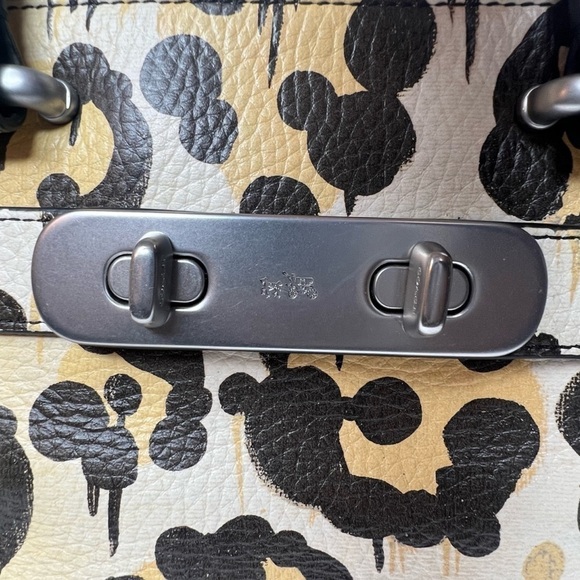 Coach Wild Beast Leopard Swagger Cheetah Animal Print Runway Purse Bag Handbag - Picture 12 of 16